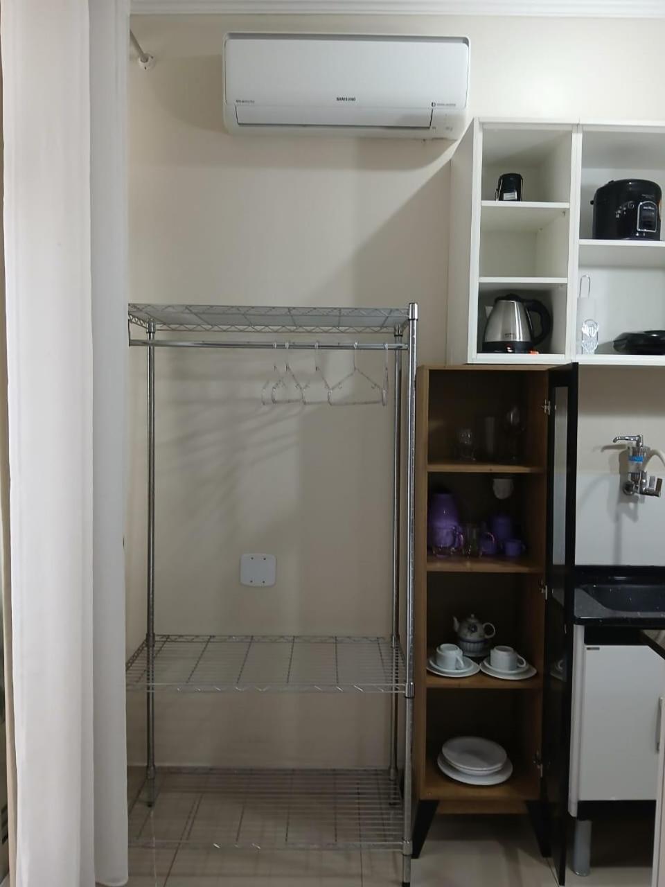 Hospedagem Quarto Chic Centro Кунья Экстерьер фото