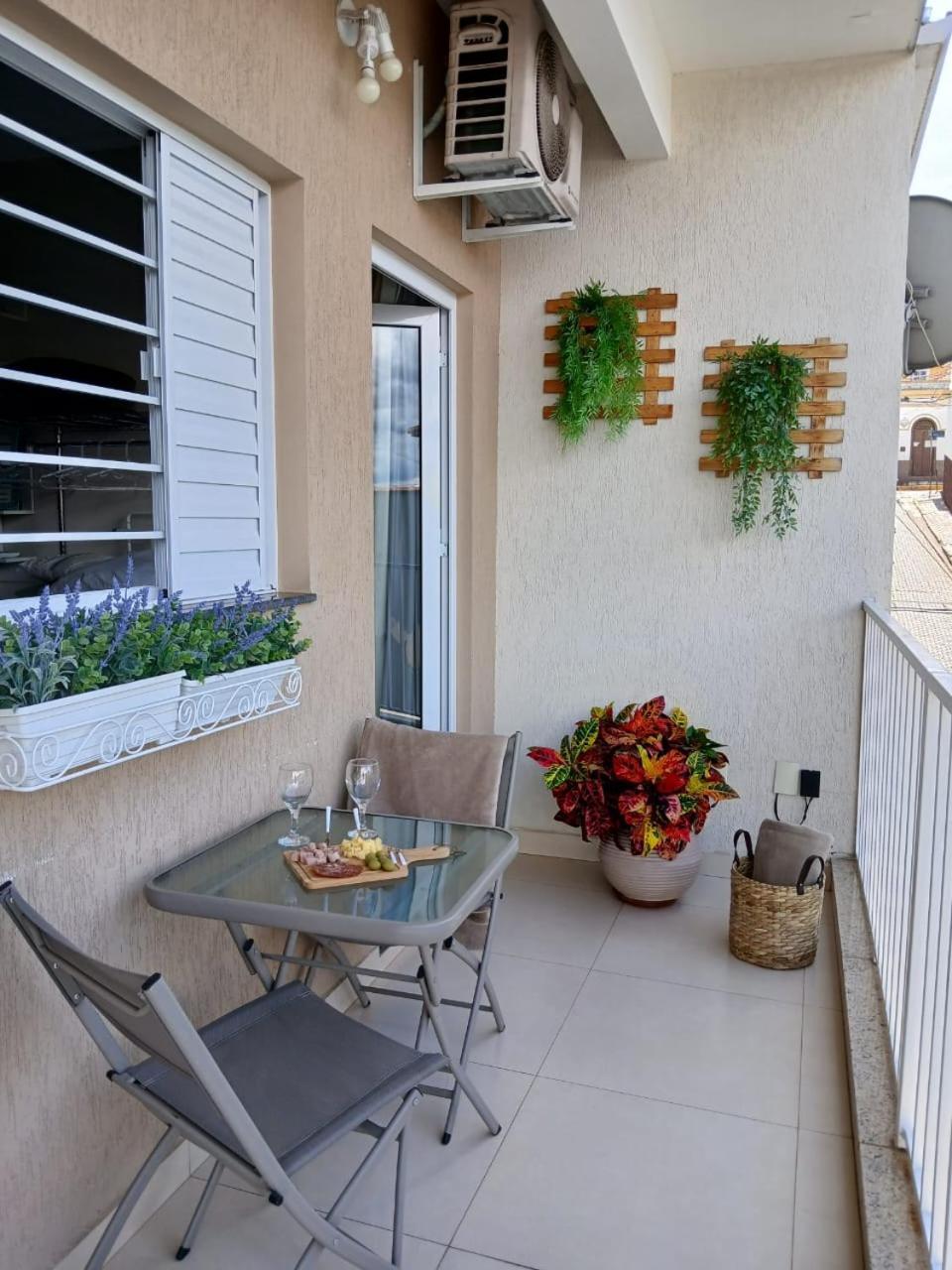 Hospedagem Quarto Chic Centro Кунья Экстерьер фото