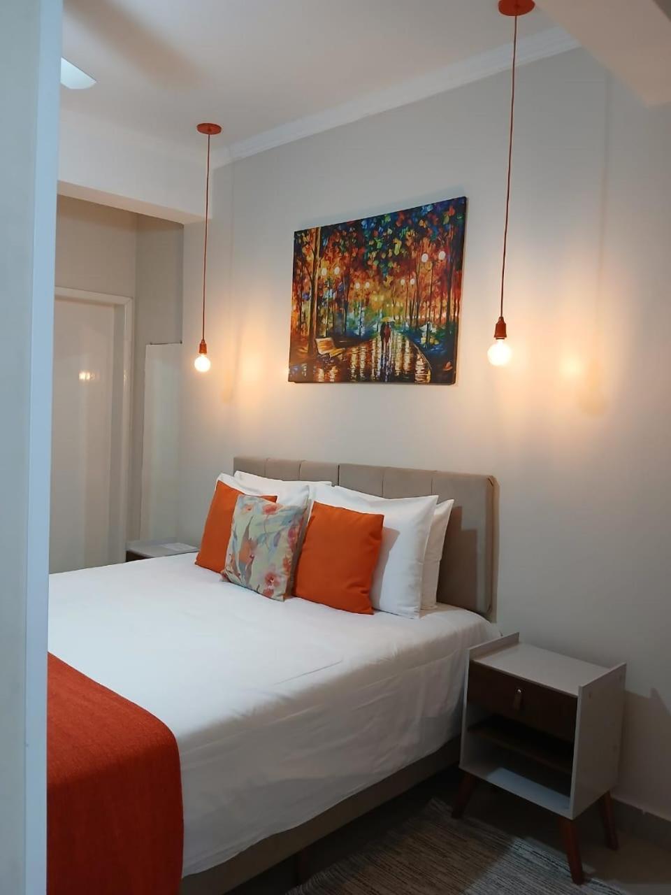 Hospedagem Quarto Chic Centro Кунья Экстерьер фото